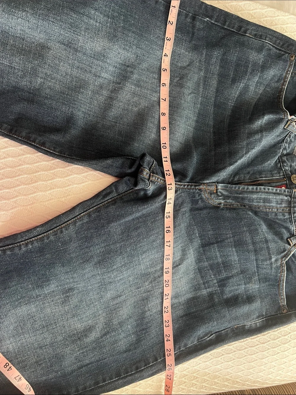 Lucky Brand Men's Straight Jeans in Dark Wash Blue